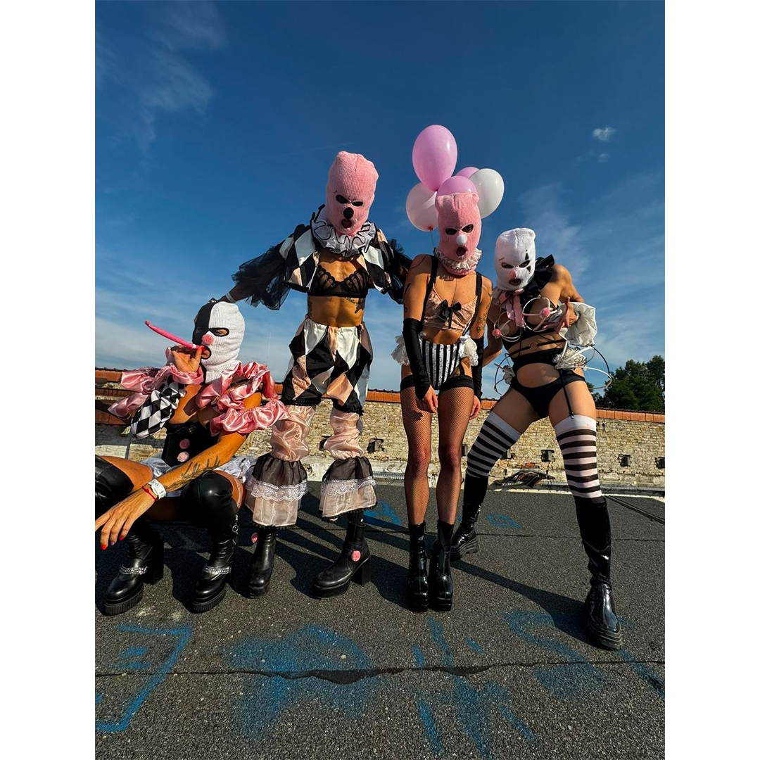 All Clowns Are Beings - World Premier